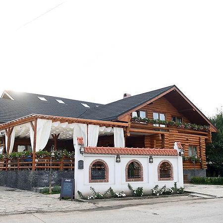 Domeniul Haiducilor Bucovina Sučava Exteriér fotografie