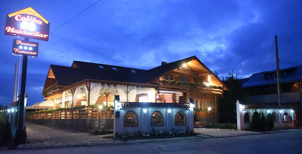 Domeniul Haiducilor Bucovina Sučava Exteriér fotografie